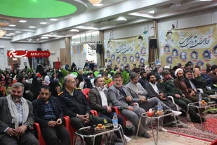 همایش بزرگداشت زنان ایثارگر بختیاری در امامزاده سید نجم الدین جوی آباد خمینی شهر