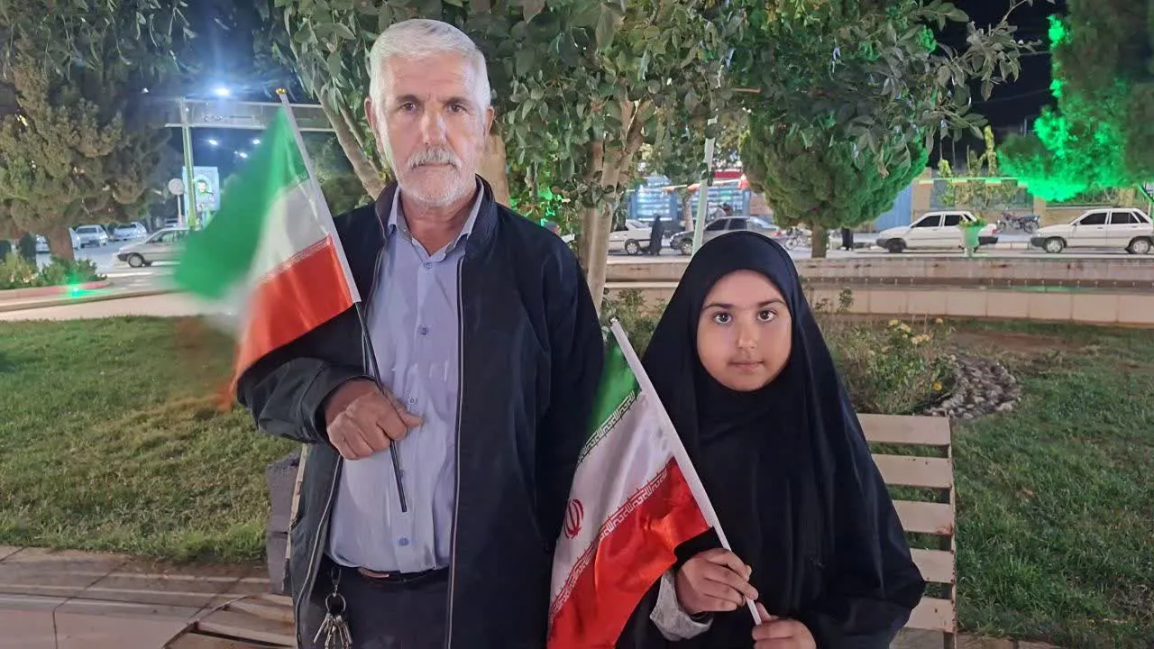 روایت حضور دو نسل کوهبنانی در میدان شب