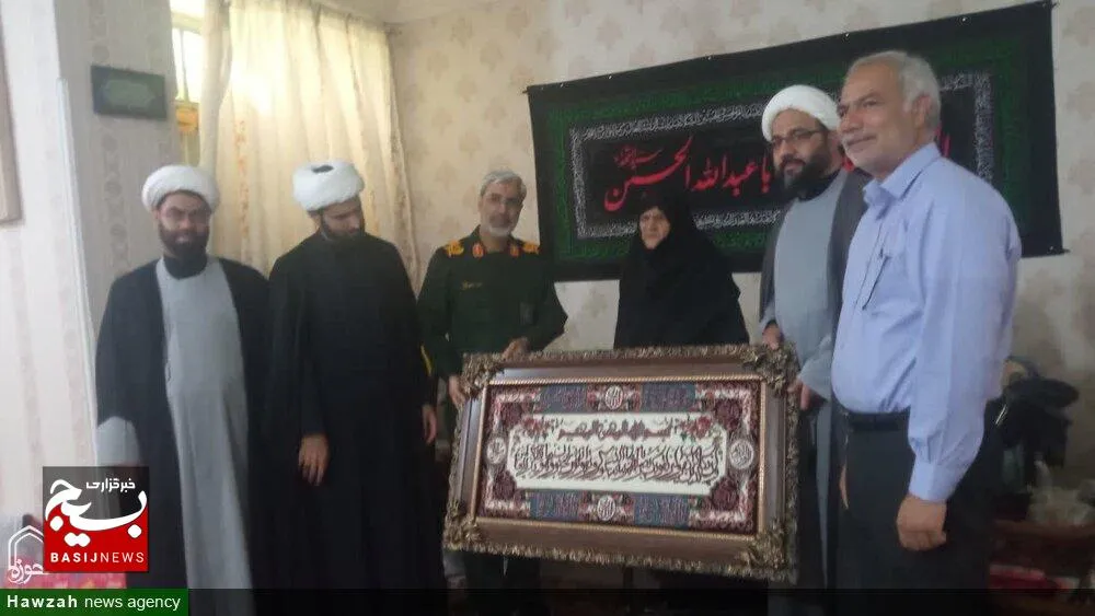 خون شهدا عظمت و اقتدار را برای جامعه اسلامی به ارمغان می‌آورد