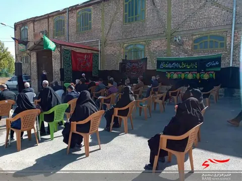 همزمان با اربعین حسینی عزاداری بسیجیان در خمین