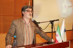 تجلیل از ۲۸۰۰ فرهنگی شاهرودی در هفته معلم/ شاهرود ۲ هنرستان کم دارد