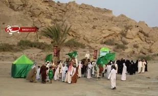۳۰۰ هنرمند بسیجی درمیناب واقعه غدیرخُم را بازسازی کردند