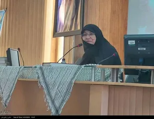 یک استاد حوزه و دانشگاه :
بصیرت لازمه حضور موفق اجتماعی / زندگی در چهارچوب دین، حق پرستی، ولایتمداری، تکلیفمدار بودن؛ ۴ خصلت اهل بصیرت