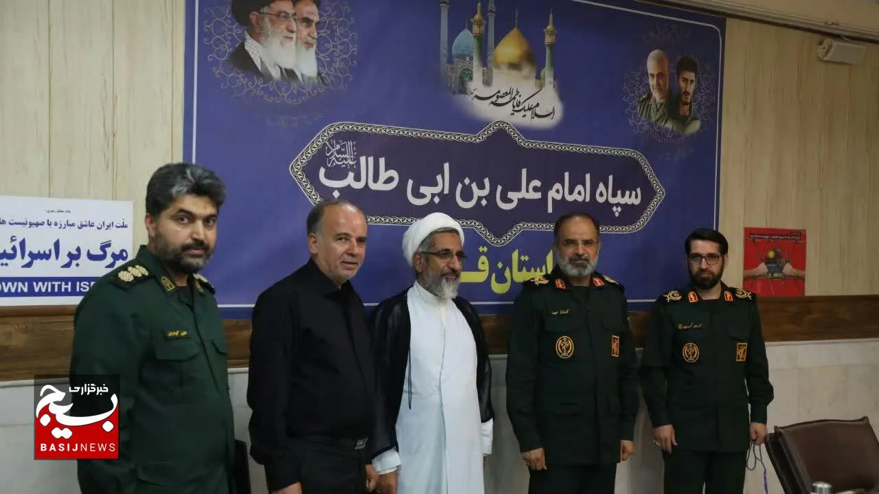 مسئول مرکز حفظ آثار و نشر ارزش های دفاع مقدس سپاه و بسیج استان قم معرفی شد 