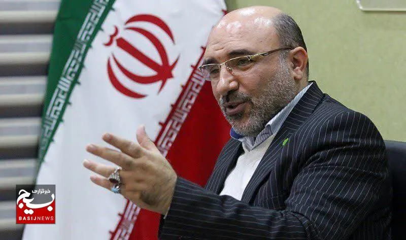 بازدید رییس بسیج مداحان و هیئات مذهبی کشور از آموزشگاه مداحی امام حسین (ع) شهرستان بهشهر