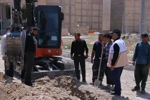 آغاز پروژه حفاری و آبرسانی به شهرک مهستان
