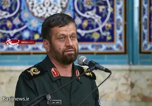 شهداء، معلمان عزت آفرین برای انقلاب اسلامی در جغرافیای عالم هستند