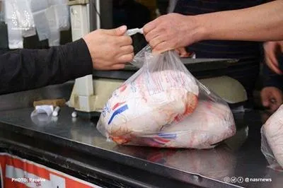 توزیع ۳۴۰۰ کیلو گرم گوشت مرغ  بین نیازمندان توسط گروه های جهادی بسیج دانشجویی استان