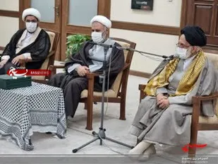 طلاب و روحانیون جانباز، مایه فخر و مباهات جامعه و نظام اسلامی هستند