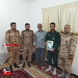 تکریم خانواده شهید محمدرحیم شهروئی در بهبهان