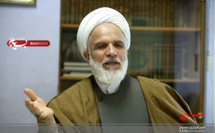 هدف دشمن در جنگ ترکیبی، ایجاد گسل میان حوزه و دانشگاه است/انقلاب اسلامی شگرد تضاد میان علم و دین را خنثی کرد