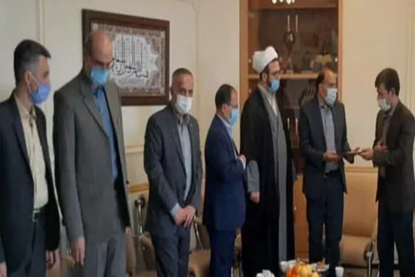 ضرورت تلاش برای تحقق درآمدهای مالیاتی