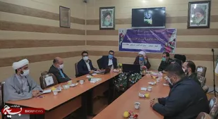 مدارس عبادتخانه است
