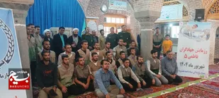 شاد کردن دل مردم مستضعف ذهن و روح انسان را آرام می کند