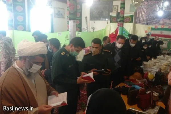 برپایی نمایشگاه و فروشگاه اقتصاد مقاومتی در صالح‌آباد