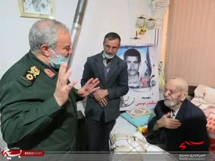 دیدار سردار فدوی با خانواده معظم شهدا