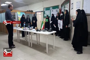 بازدید علمي بسیجیان از مجموعه دانش بنیان دانشگاه پیام نور ملایر