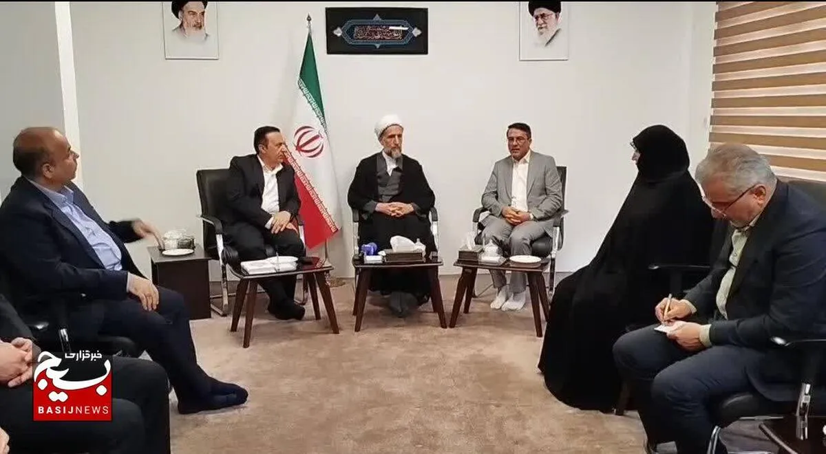 معاون رئیس‌جمهور و رئیس سازمان اداری و استخدامی کشور وارد قزوین شد
