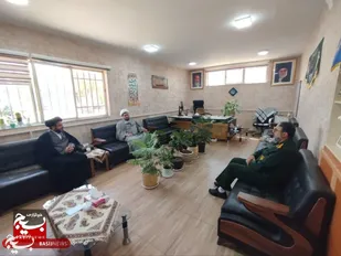 دیدار مسوولان شهرستان میامی با فرمانده سپاه+تصاویر