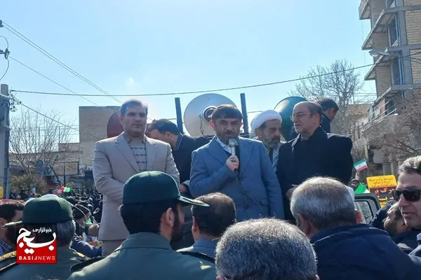 ملت بزرگ می‌توانند سرنوشت یک کشور را تغییر دهند/ باید راه را بشناسیم و همه با هم باشیم 