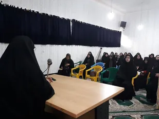 نشست &laquo;هویت زن مسلمان ایرانی&raquo; در دلفان برگزار شد