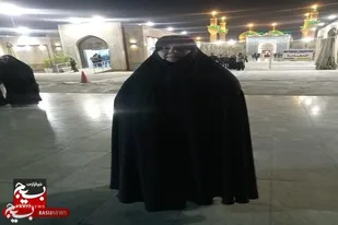 عشق وعلاقه به خدمت در حرم رضوی همه موانع را کم رنگ و محو می کند