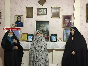 دیدار خادم الشهداءِ پایگاه انصارالخامنه ای شهریار با خانواده معظم  شهدا