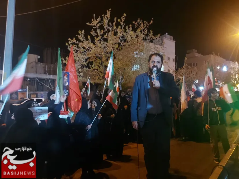 جنگ ترکیبی با مقاومت و بصیرت ملت شکست می‌خورد