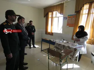 گروه جهادی یاوران مهدی در هفتادوهفتمین اردوی جهادی خود بیش از سی خدمت پزشکی، مشاوره خانواده و حقوقی ،طب سنتی و تخصص های مختلف به مردم روستای چهلخانه خدمت رسانی کردند