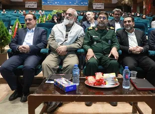 سردار نقدی در جمع فرهنگیان یزدی
