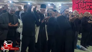 روضه خوانی و نماز ظهر عاشورا در مصلای شهرکرد