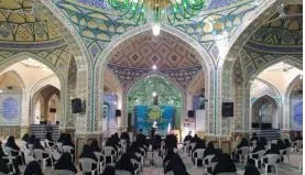 مراسم آغاز سال تحصیلی حوزه ‌های علمیه خواهران آران و بیدگل و کاشان در شبستان حرم مطهر حضرت هلال بن علی(علیه السلام) آران و بیدگل برگزار شد.