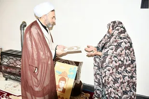 دیدار و تجلیل جانشین نمایندگی ولی&zwnj;فقیه در سازمان بسیج مستضعفین از خانواده شهید محمدی + ( تصاویر)