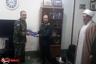 دیدار سردار حیدرنیا با فرمانده لشکر 23 نیروی زمینی ارتش