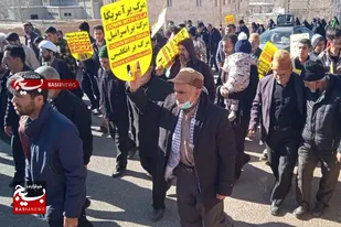 دیباجی ها با هم&zwnj;وطنان خود در کرمان ابراز همدردی کردند