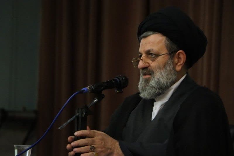 مسئولیت در بسیج، مأموریتی الهی است؛ برای انجام وظیفه باید با خدا معامله کنیم مسئولیت در بسیج، مأموریتی الهی است؛ برای انجام وظیفه باید با خدا معامله کنیم