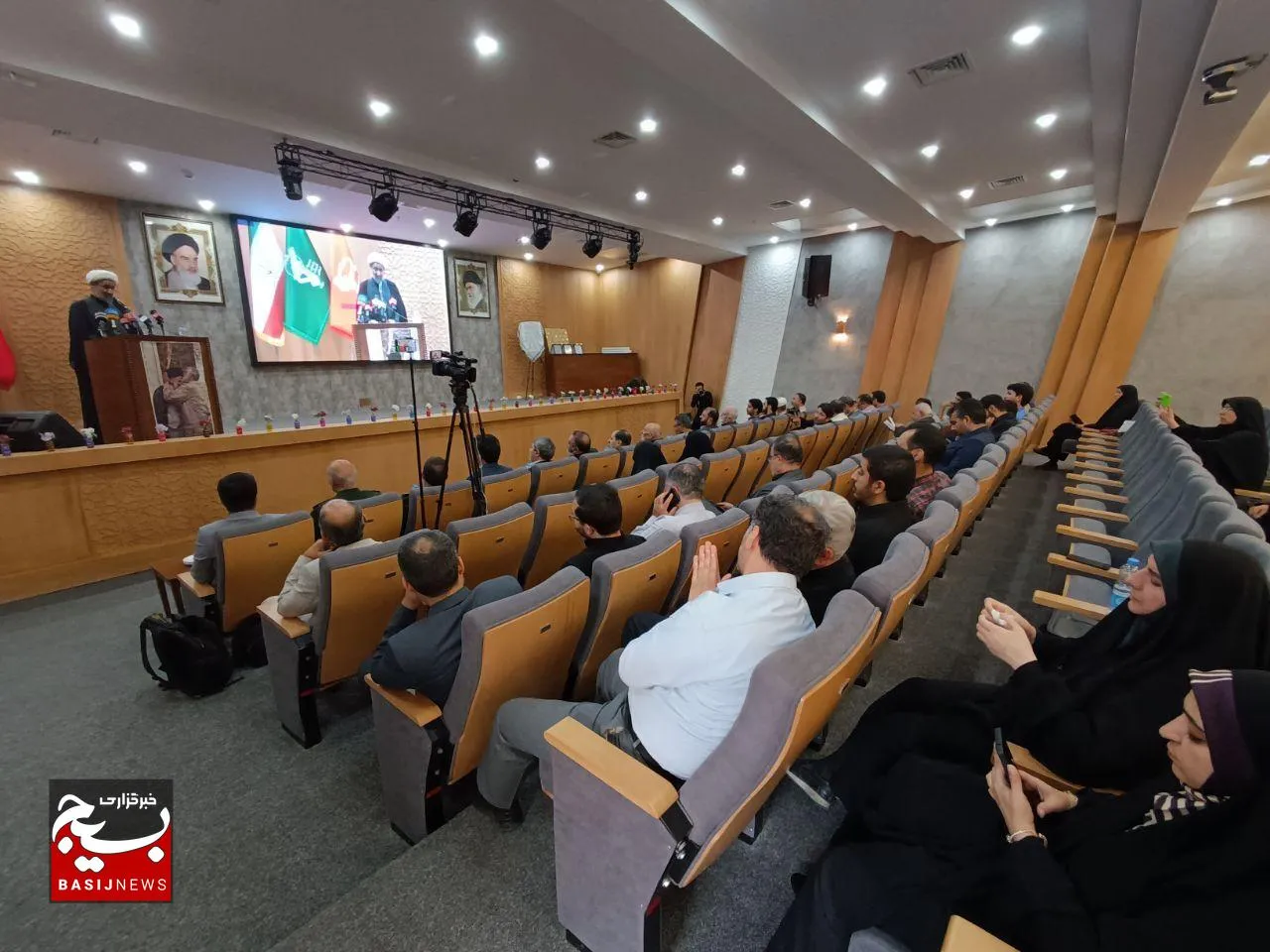 کار خبرنگاران انقلاب اسلامی براستی جهاد تبیین است