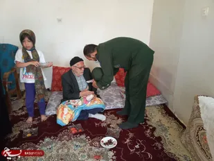 خانواده شهدا افتخار آفرینان تاریخ انقلاب اسلامی/ فتح خرمشهر یک الگوی تمام عیار است