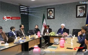 رسانه ها بیانیه گام دوم انقلاب را به مطالبه عمومی تبدیل کنند