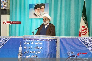 حضور در میدان پشتیبانى و مانع زدایی تنها كار مسئولان نیست