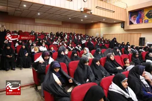 بانوان قلب تپنده انقلاب اسلامی