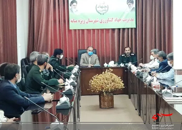 با همه توان در خدمت به کشاورزان هستیم
