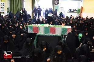 مراسم استقبال از پیکر مطهر شهید در حسینیه زینبیه شورین