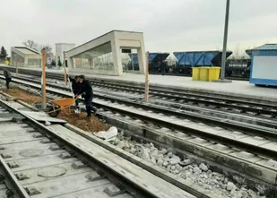 آغاز عملیات بهسازی خطوط راه آهن شمالشرق (۱) با ۲۰۰ میلیارد ریال