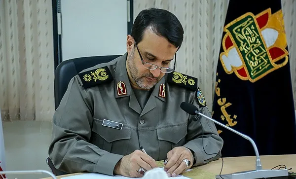 قدردانی رئیس بنیاد حفظ آثار و نشرارزش های دفاع مقدس و مقاومت از زحمات فرمانده کل انتظامی قدردانی رئیس بنیاد حفظ آثار و نشرارزش های دفاع مقدس و مقاومت از زحمات فرمانده کل انتظامی