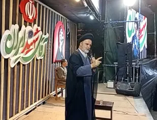نبویان: به ناوگان آمریکا در تنگه هرمز حمله کردیم / این ملت محاصره&zwnj;پذیر نیست