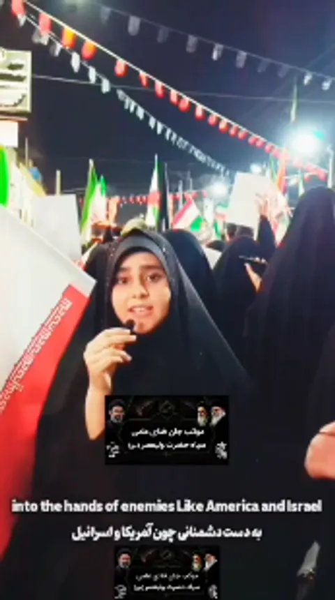 تجلی اقتدار علمی و فرهنگی؛ بیعت نخبه دزفولی با آرمان‌های انقلاب به زبان انگلیسی در موکب جان فدای علمی خوزستان