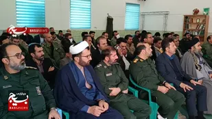 برگزاری نشست جهاد تبیین مدیران در شهرستان میامی+ عکس