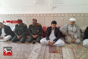 دیدار و تکریم از خانواده معظم شهید عیدمحمد آزاد در شهرستان بمپور برگزار شد