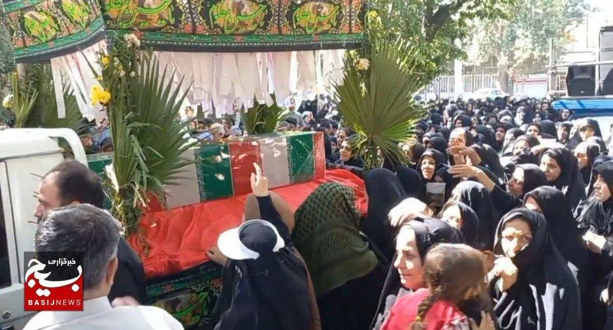 تشییع پیکر مطهر شهید میثم معظمی گودرزی در شهرستان بروجرد